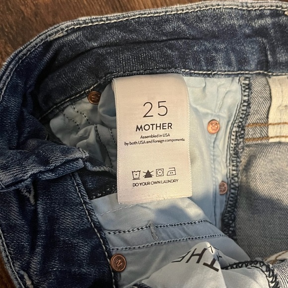 Mother Denim Looker High Waisted Skinny Jeans | Knee Rips, Ankle Fray, Size 25 - Picture 8 of 9